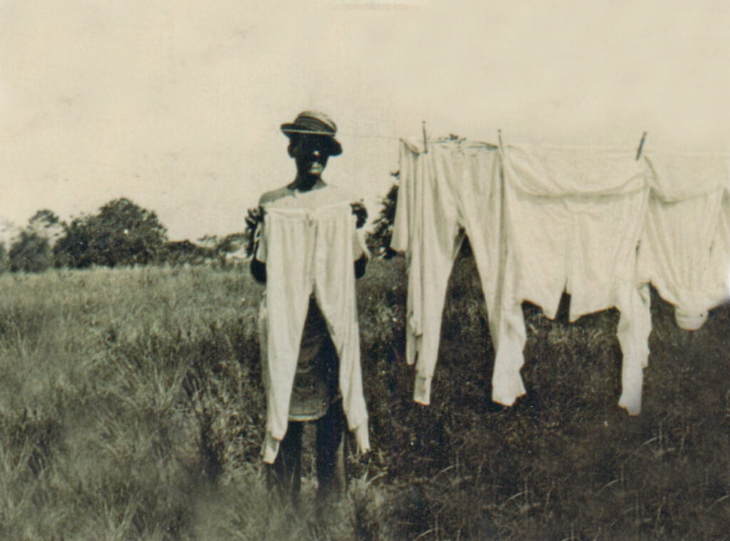 Hanging laundry