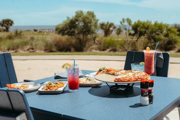 24 Coastal Grill